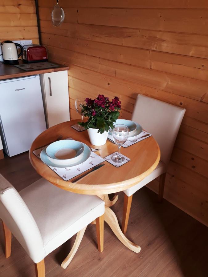 Country Bumpkin - Romantic Couples Stay In Oakhill Cabin Dış mekan fotoğraf