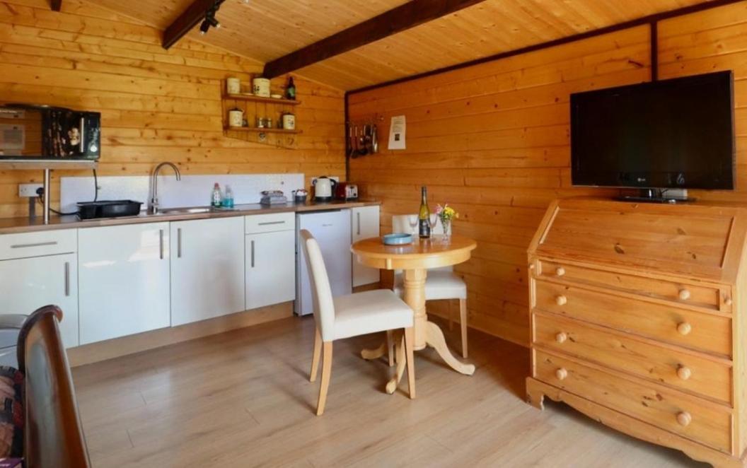 Country Bumpkin - Romantic Couples Stay In Oakhill Cabin Dış mekan fotoğraf